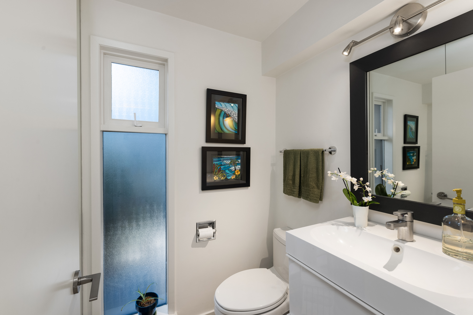 6485 Madrona Crescent
